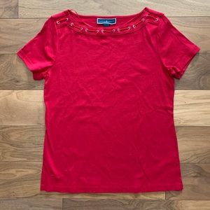 Red Tee.